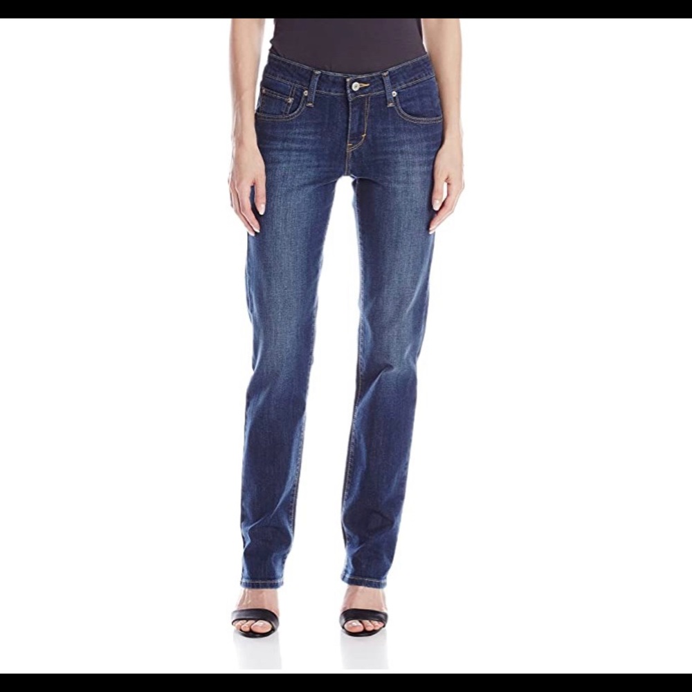 BNWT! LEVIS’S 518 Straight Leg Jeans
